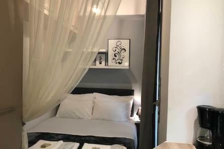 אתונה Cozy Studio 50M From Sea מראה חיצוני תמונה